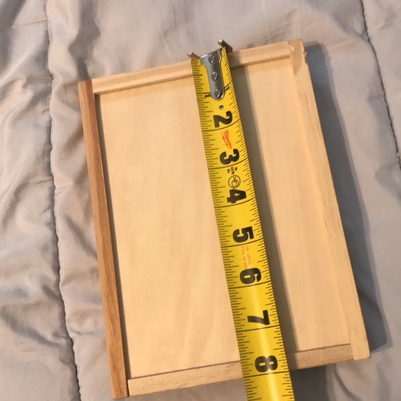 Kid’s Drawing Kit with wooden box - Picture 5 of 7